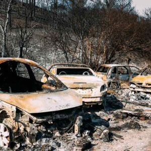 kasitli yanginlar fransaya da sicradi L24uhNJ6