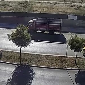 taksi kazasinda motosiklet surucusu hayatini kaybetti zrkLiDHh