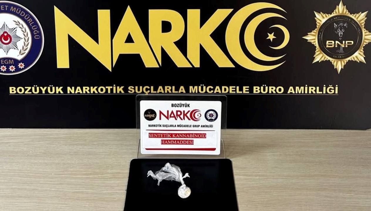 bilecikte uyusturucu operasyonu 4 kisi yakalandi WTlrMXf7