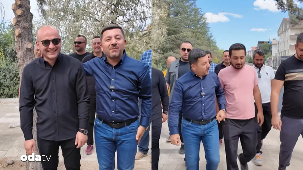 rasim ari ile isciler arasinda gulumseten diyalog calismayanin saclarini yolarim Z7nnmd1K