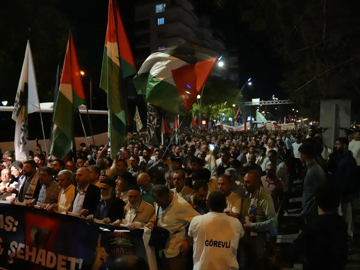 diyarbakirda gazze icin protesto yuruyusu GuuTBvcS