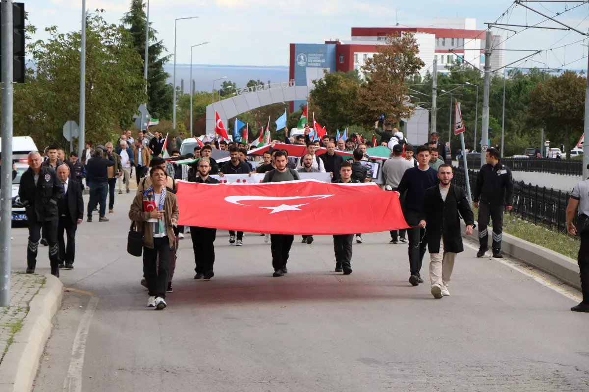 omu ogrencileri israili protesto edip filistine destek verdi ca9TREpm