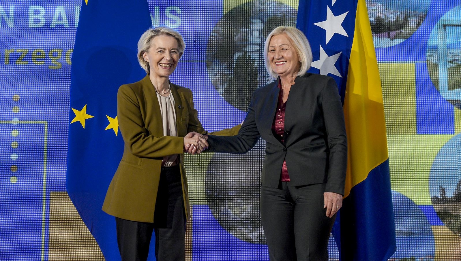 von der leyenden bosna hersek aciklamasi avrupa birliginin esiginde Ddpn95Qq.jpg