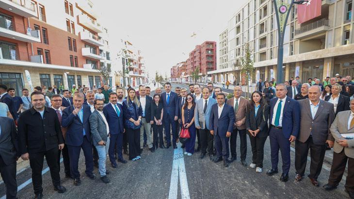 yabanci gazetecilerden asrin insa seferberligine ovgu Jwg9Y3VJ.jpg