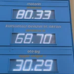 Yurttaslardan mazot zammina tepki arabaya binemez olduk ekmek bulamaz olduk bGLY2PtP